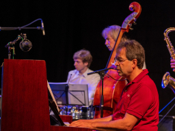 Konzert Theater Kosmos 2022
