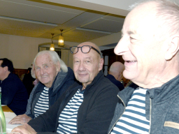Abschlussparty zum Projekt "Unter Fernen Sternen"